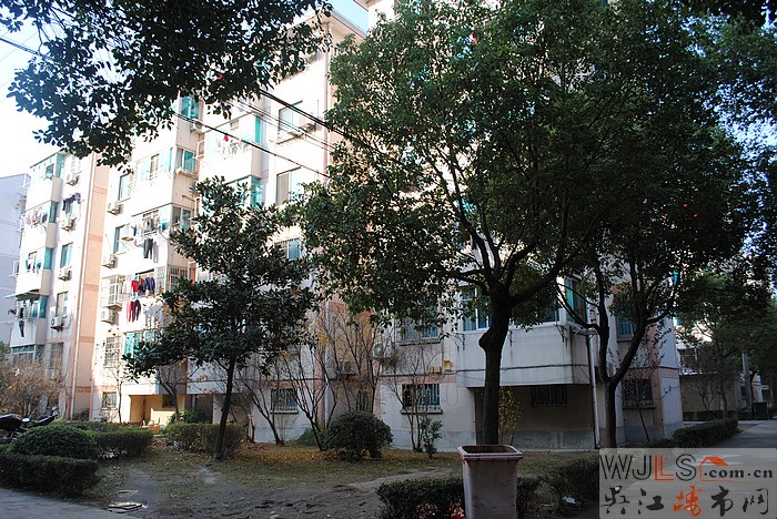 教師新村2樓89平精裝 滿5年