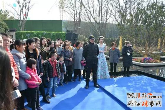 運(yùn)東板塊三千邑今天上午舉辦售樓處正式公開儀式！
