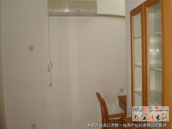 教師新村精裝修三房 鱸鄉(xiāng)實(shí)驗(yàn)學(xué)區(qū)房