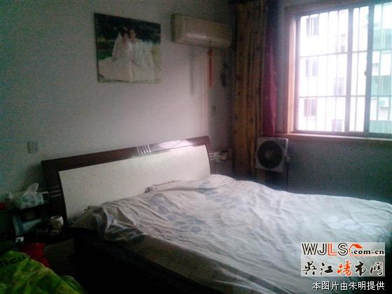 包你滿意雙學(xué)區(qū)精裝婚房
