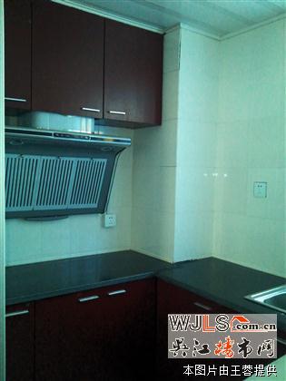 明珠城望湖苑 精裝2室湖景房 全新出租 看房有鑰匙！