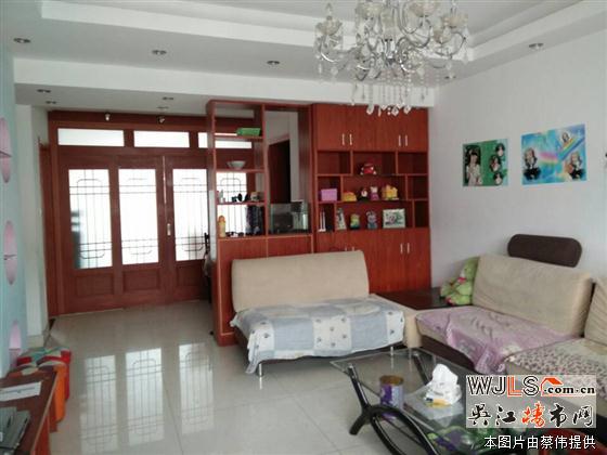 西湖復(fù)式，精裝急售，家具電器全