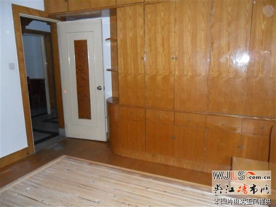 【】木中小區(qū)全裝修家電齊全衛(wèi)生清爽出入方便希望愛(ài)干凈客戶租住歡迎看房預(yù)約。