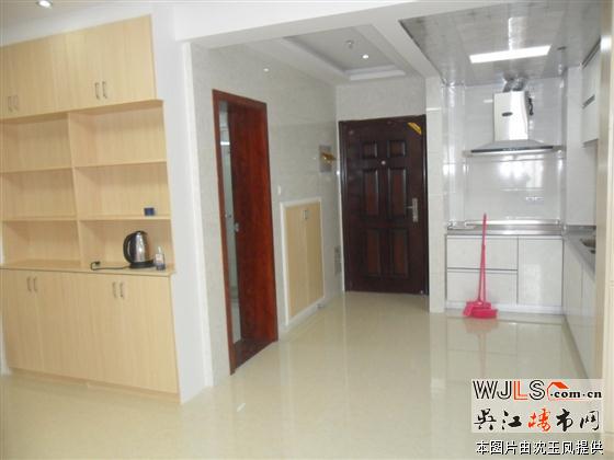 【】偉業(yè)新都匯大發(fā)西附近全新精裝全新家電家具衛(wèi)生干凈停車特方便要求愛(ài)干凈整潔一至二人租住看房預(yù)約。