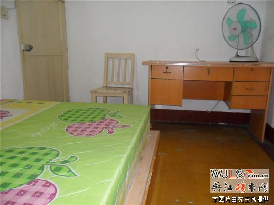【】單間自建民房木浪路正大家園旁衛(wèi)生干凈限女生只可一人租住要求愛(ài)干凈衛(wèi)生有穩(wěn)定工作歡迎看房預(yù)約。