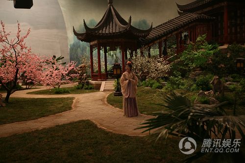 “怡紅春曉數(shù)”字基地開(kāi)拍 紅樓夢(mèng)場(chǎng)景曝光(圖)