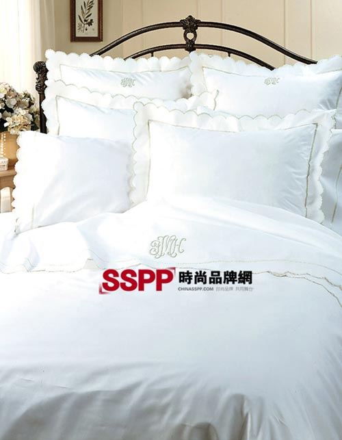 白色床品 解讀秋冬簡約時尚
